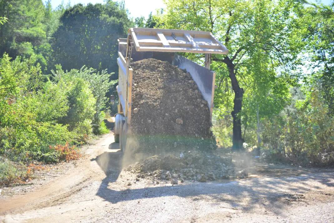 Kumluca’da Ulaşım Artık Daha Güvenli! 6